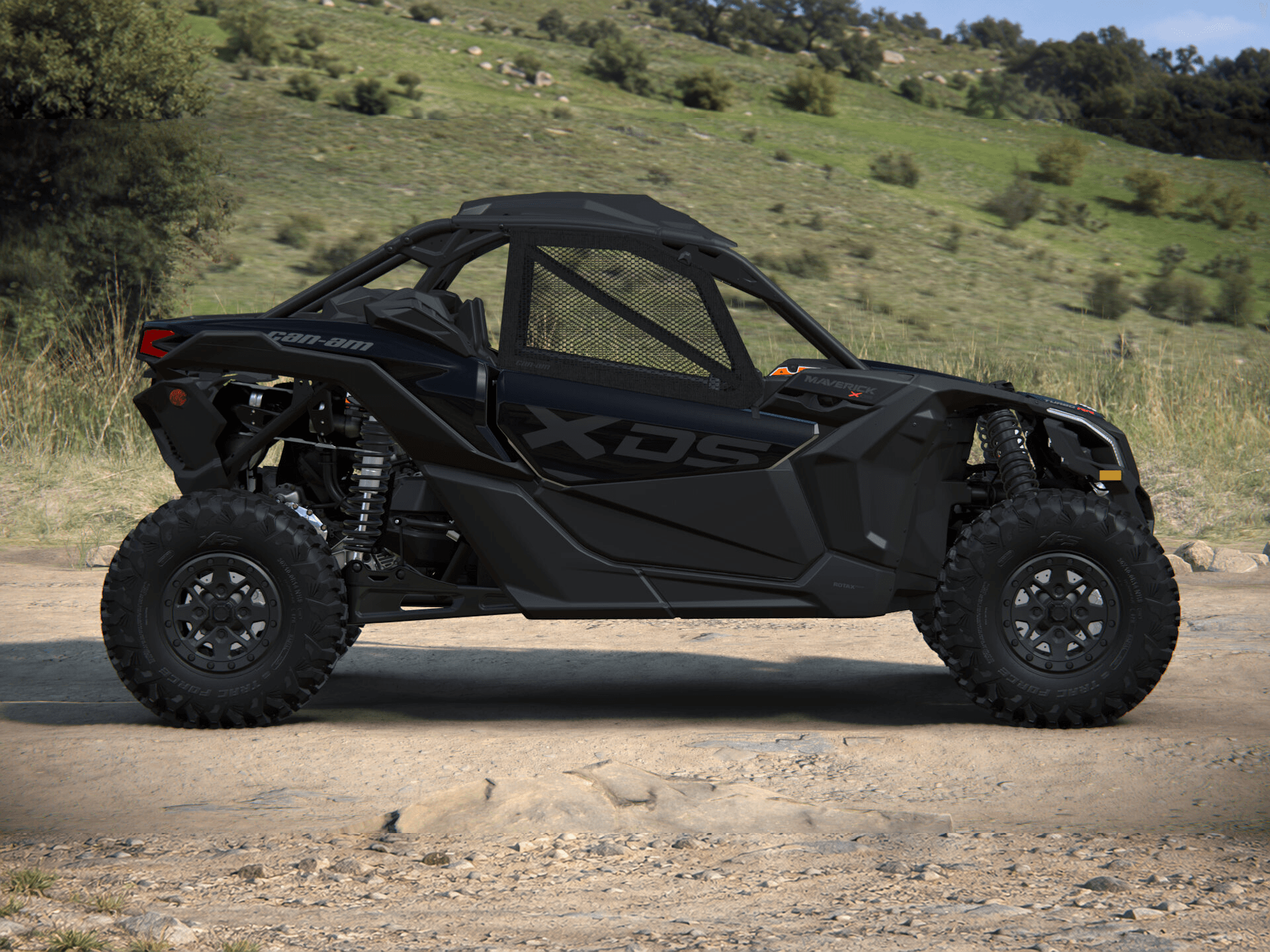 Can-Am Maverick X3 X ds 2027, Triple Black, 0007SVH00 — Справа