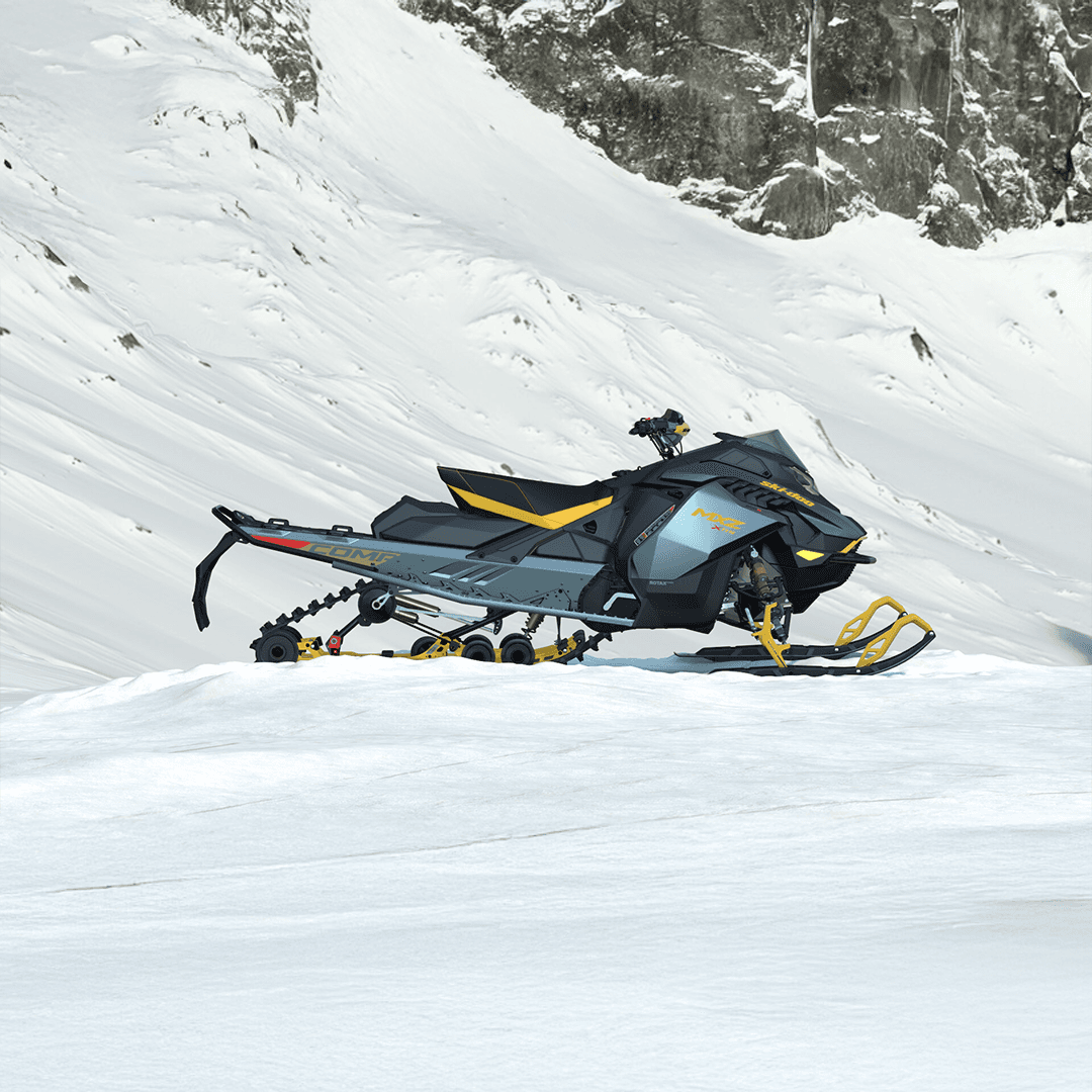 Ski-Doo MXZ X-RS with Competition Package 2026 — фото 4