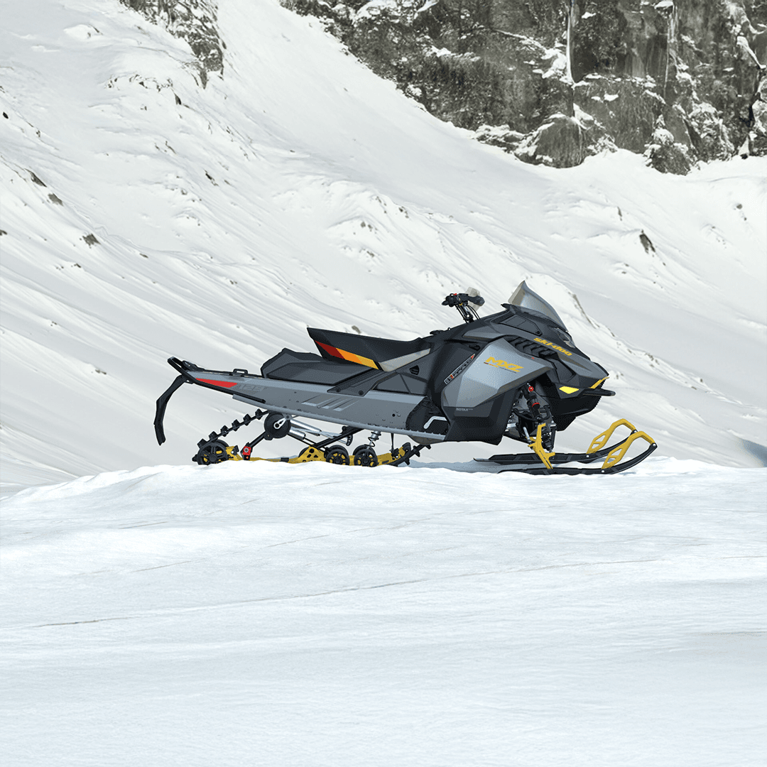 Ski-Doo MXZ Adrenaline with Blizzard Package 2026 — фото 3