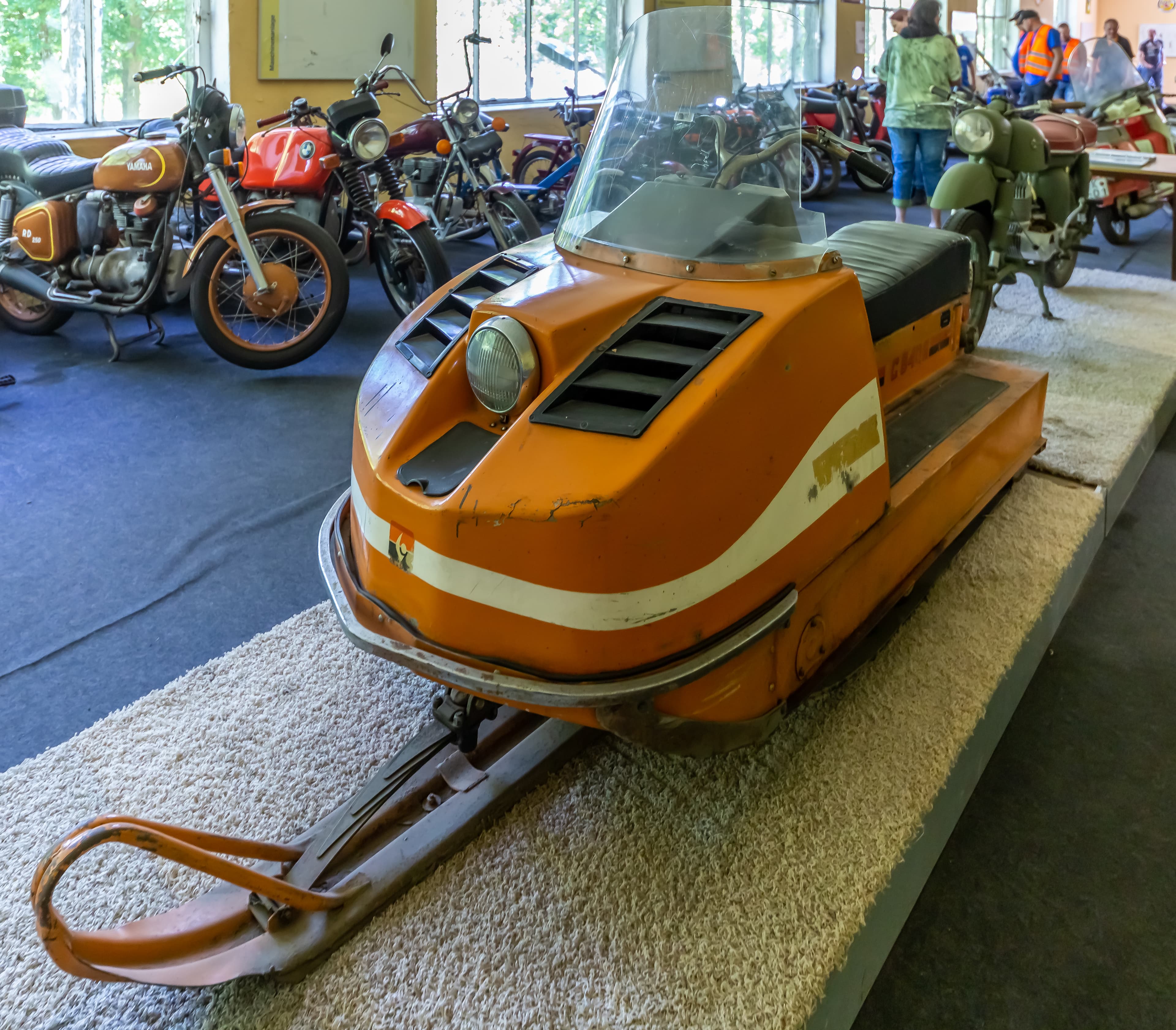 Снегоход «Буран» в Technik-Museum Pütnitz.