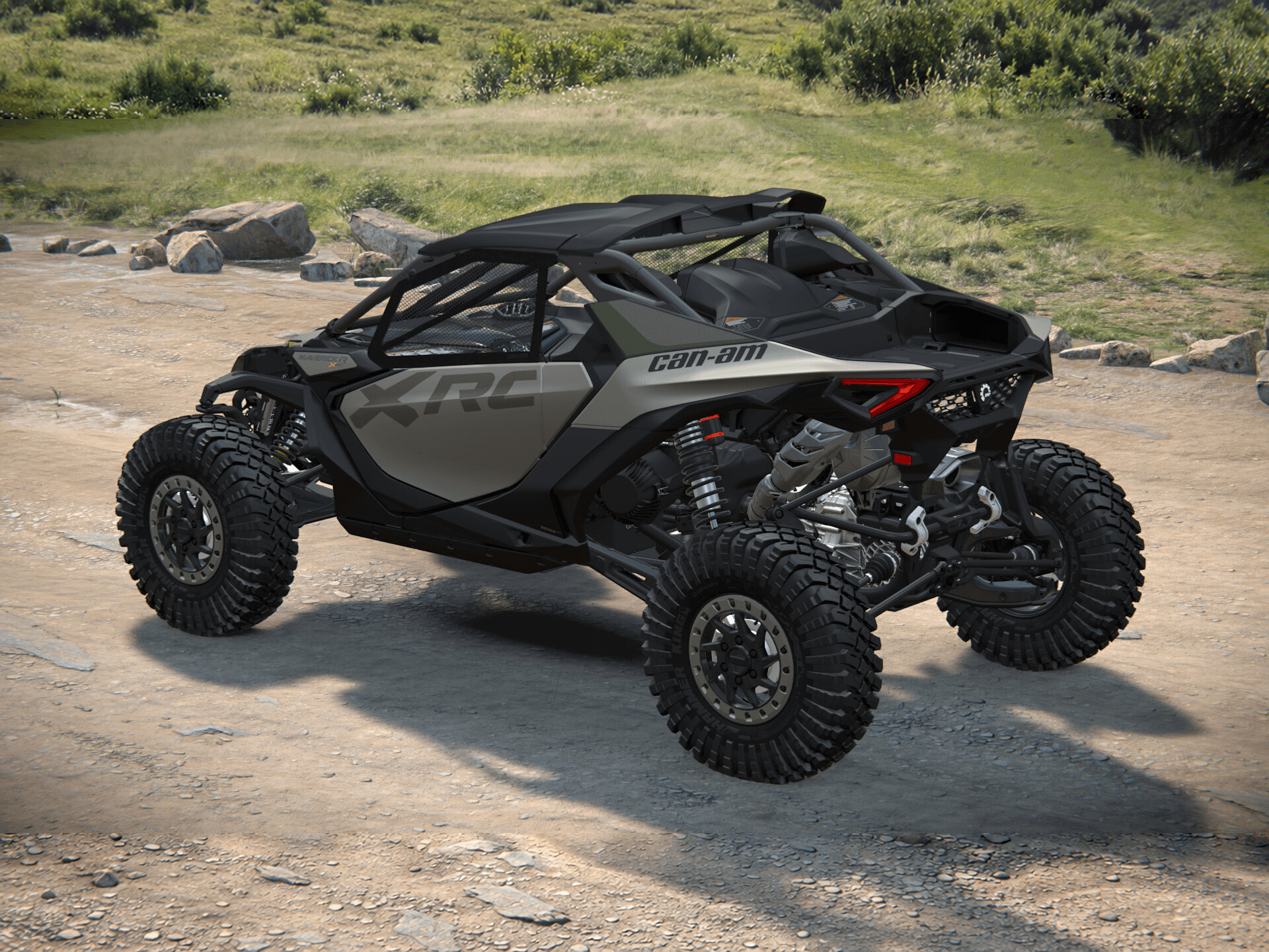 Can-Am Maverick R X rc 2027, Loft Green Satin, 0007GVB00 — Слева сзади