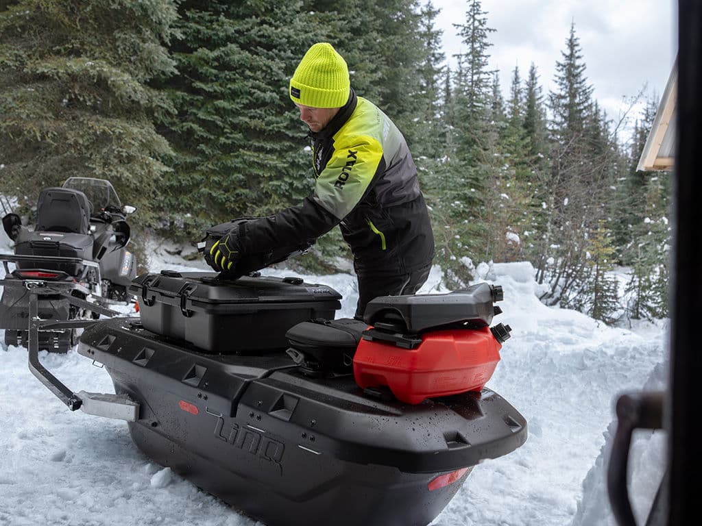 Ski-Doo Expedition LE 900 ACE на снегу. Модельный год 2027.